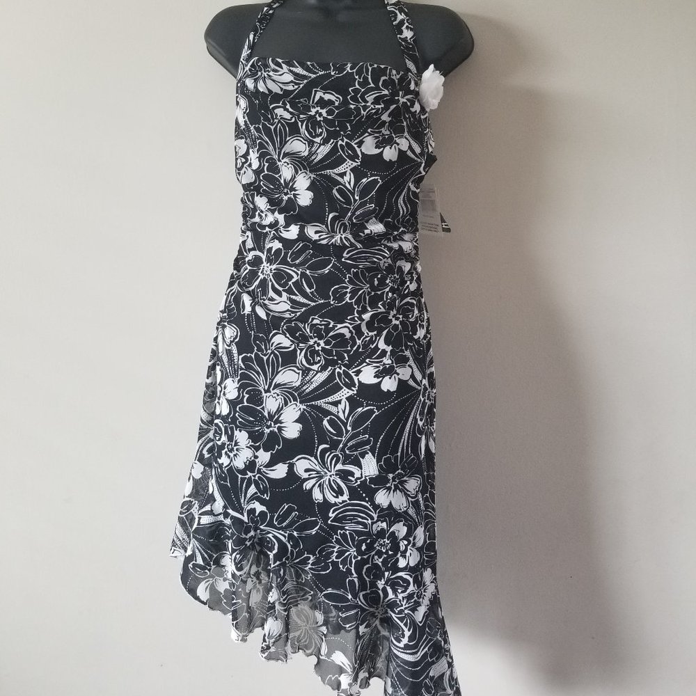 NWT Black & White Sheer Lined Asymetrical Dress M